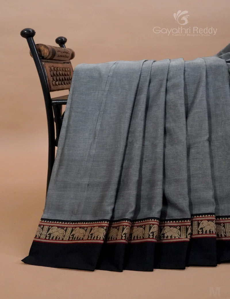 Grey Nidhi Narayanpeth Cotton Saree | With Unstitched Blouse Piece For Women