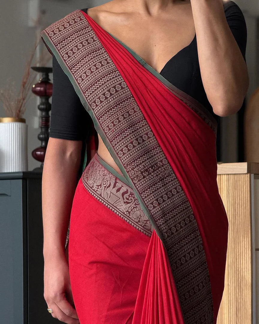 Red Khushi Narayanpeth Cotton Saree | With Unstitched Blouse Piece For Women