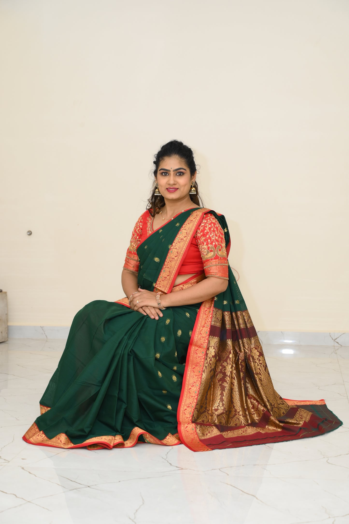 Green Ahalya Narayanpeth Cotton Saree | With Unstitched Blouse Piece For Women