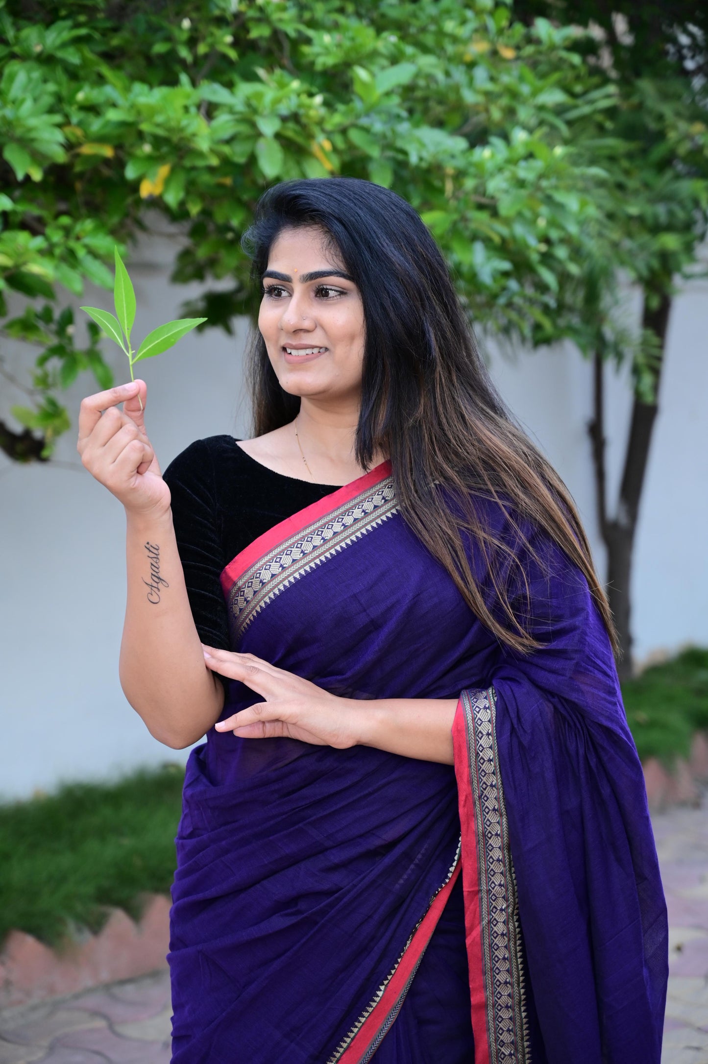 Dark Purple Viha Narayanpeth Cotton Saree | With Unstitched Blouse Piece For Women