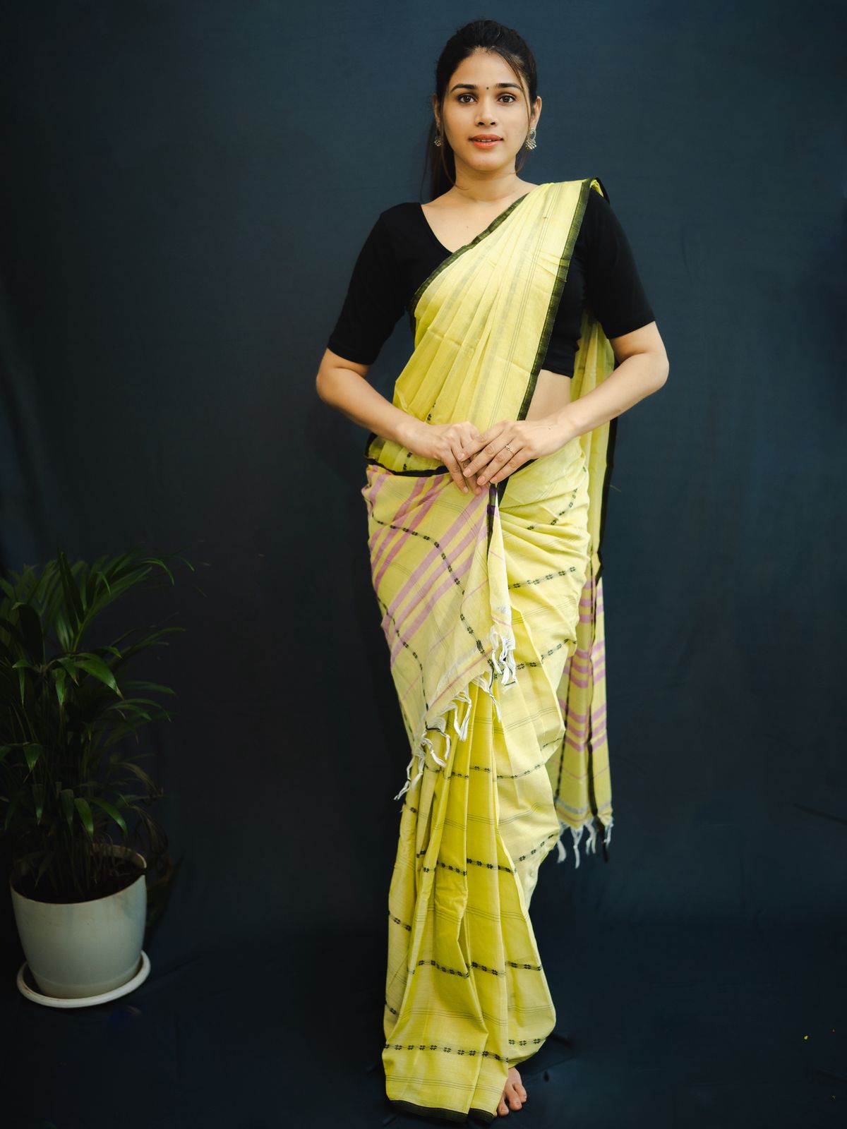 Light Yellow Rohini  Narayanpeth Cotton Saree | With Unstitched Blouse Piece For Women