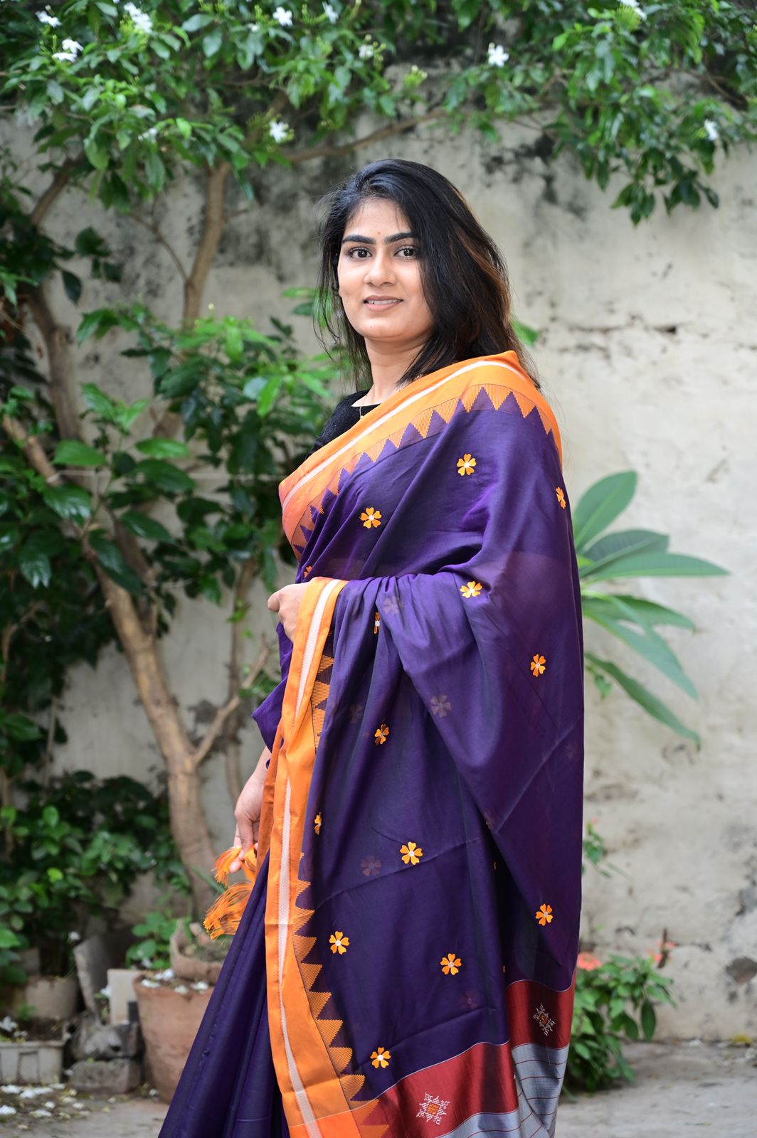Blue Aishwarya Acrylic Cotton Saree | With Unstitched Blouse Piece For Women