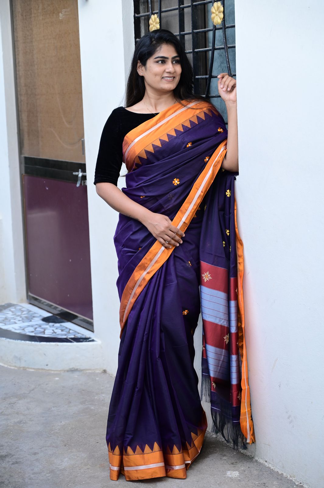 Blue Aishwarya Acrylic Cotton Saree | With Unstitched Blouse Piece For Women
