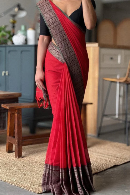 Red Khushi Narayanpeth Cotton Saree | With Unstitched Blouse Piece For Women