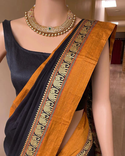 Black Nidhi Narayanpeth Cotton Saree | With Unstitched Blouse Piece For Women